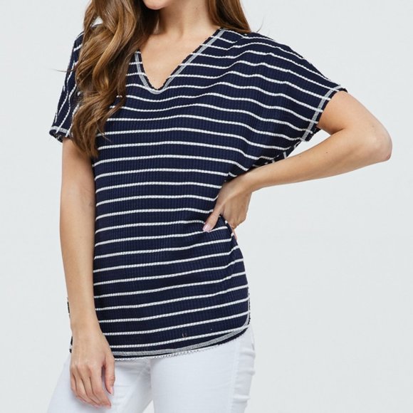 NWT!!  Navy & White Striped V-Neck Waffle Knit Top - Picture 1 of 5